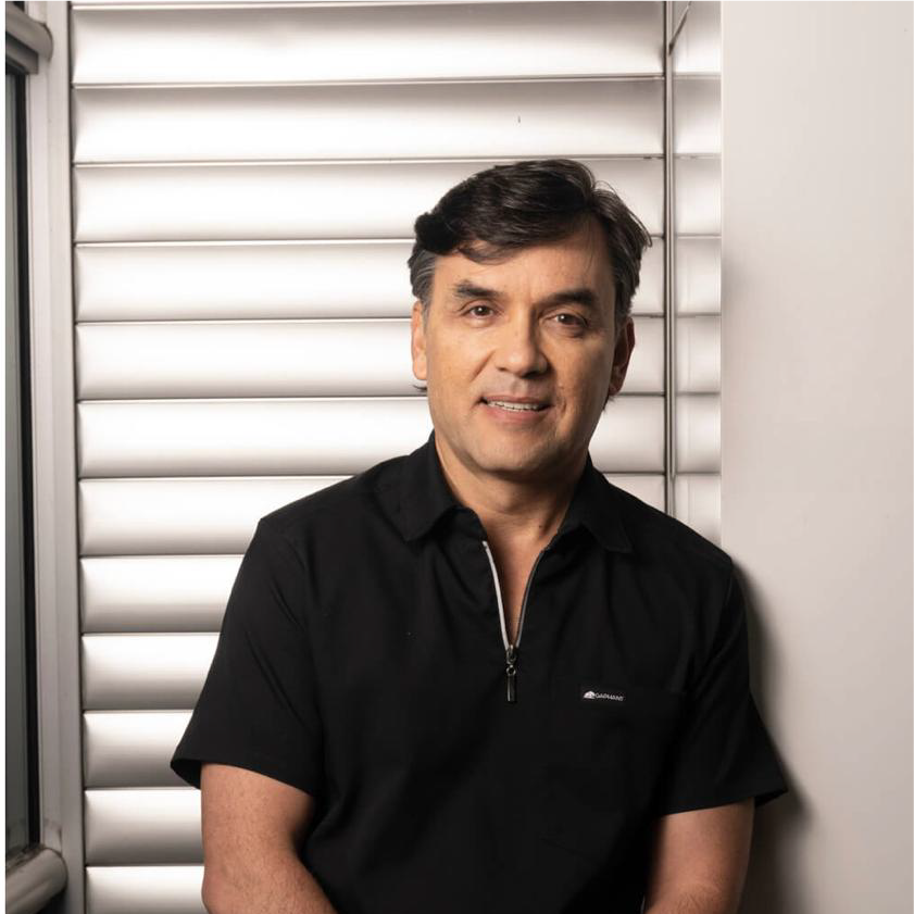 Dr. Luis Cáceres