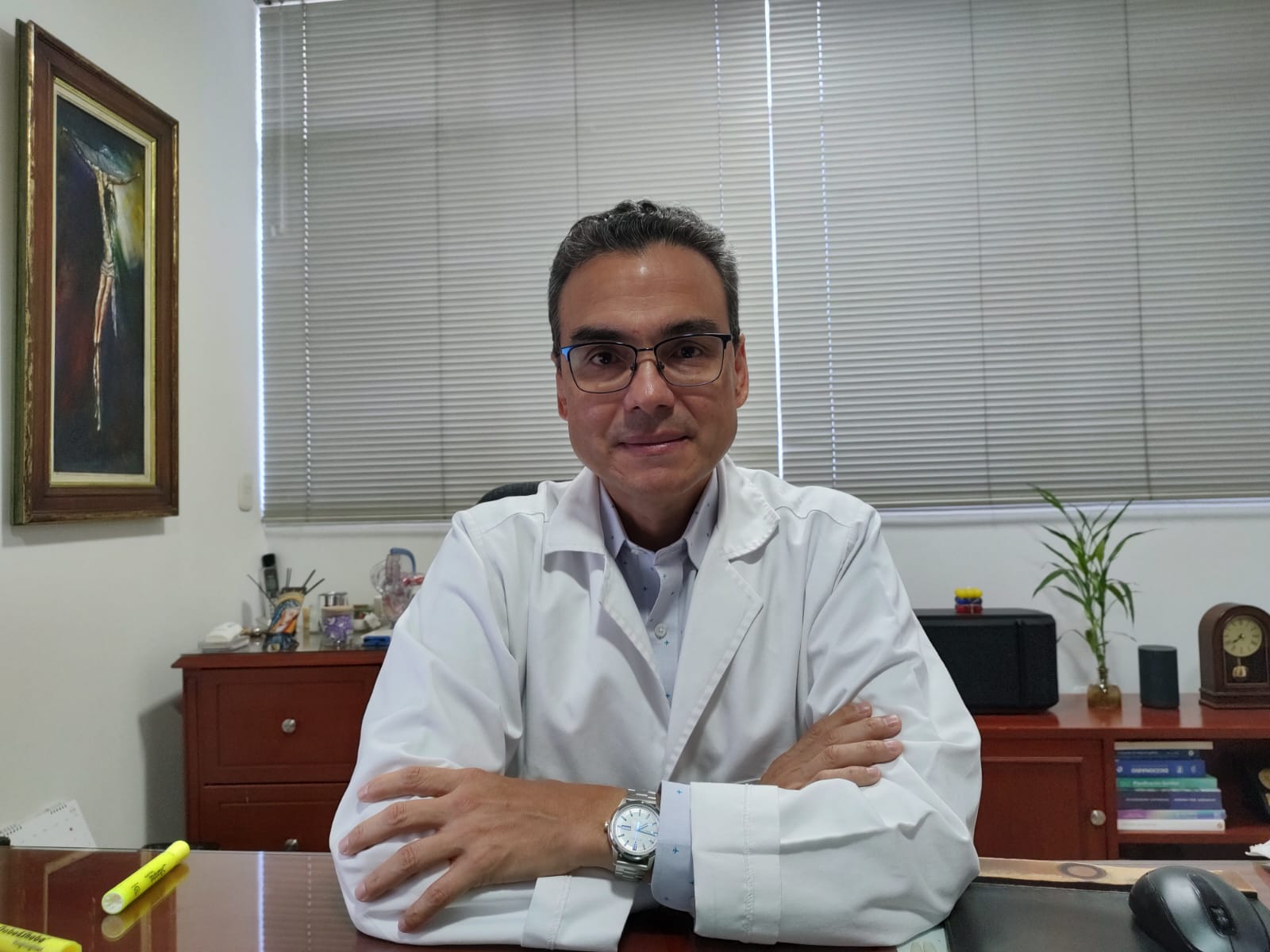Dr. Sergio Alvernia
